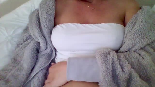 Gallery image thumbnail from Isa__'s myfreecams stream on, 09/20/2024, 14:35 image 3 of 20