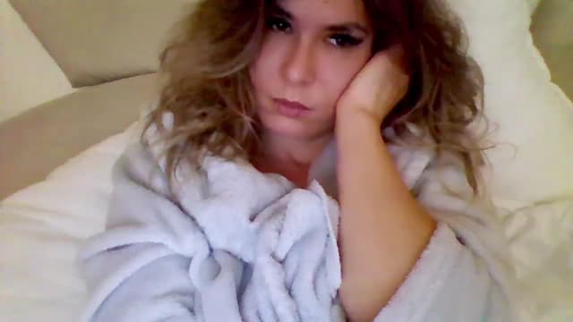 Gallery image thumbnail from Isa__'s myfreecams stream on, 10/06/2024, 08:20 image 17 of 20