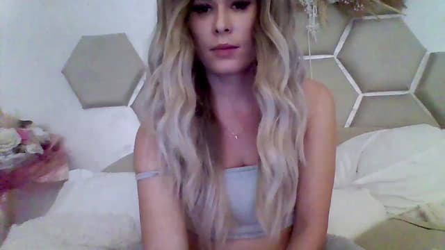 Gallery image thumbnail from Isa__'s myfreecams stream on, 11/09/2024, 14:41 image 1 of 20