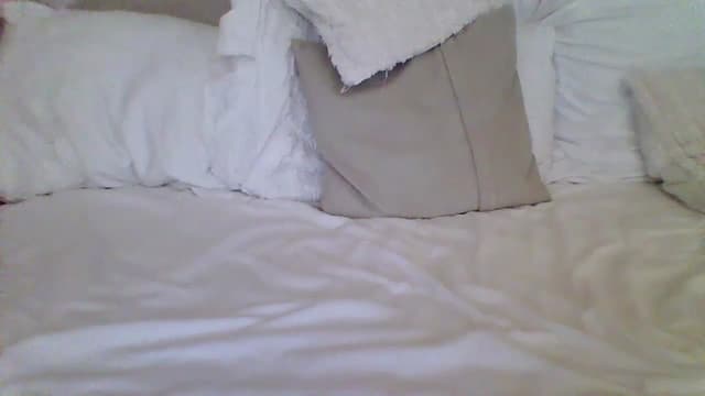 Gallery image thumbnail from Isa__'s myfreecams stream on, 11/09/2024, 17:14 image 15 of 20