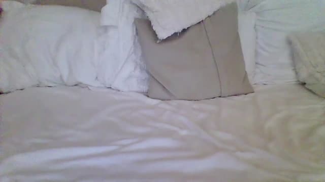 Gallery image thumbnail from Isa__'s myfreecams stream on, 11/09/2024, 17:14 image 16 of 20
