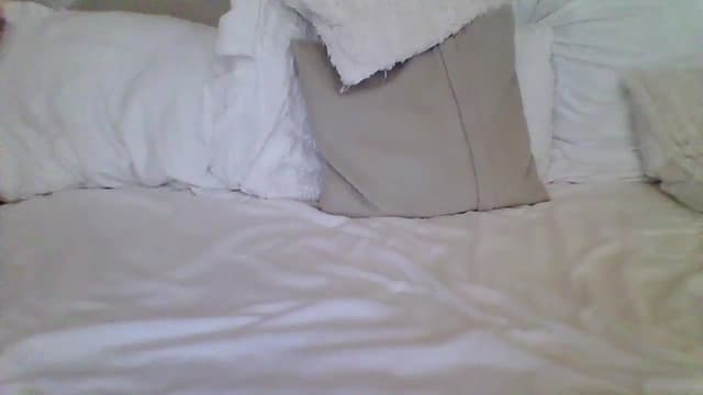Gallery image thumbnail from Isa__'s myfreecams stream on, 11/09/2024, 17:14 image 17 of 20