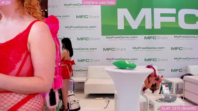 Gallery image thumbnail from ItsLo's myfreecams stream on, 01/07/2023, 01:27 image 3 of 20