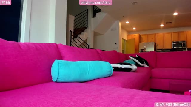 Gallery image thumbnail from ItsLo's myfreecams stream on, 04/28/2023, 20:01 image 13 of 20