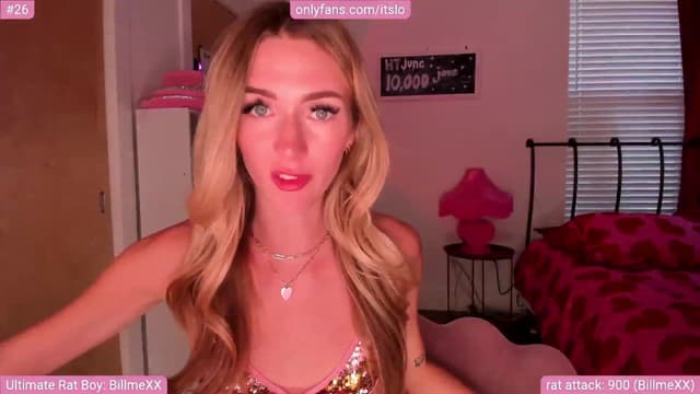 Gallery image thumbnail from ItsLo's myfreecams stream on, 06/12/2023, 22:46 image 7 of 20