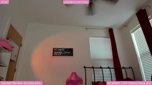 Gallery image thumbnail from ItsLo's myfreecams stream on, 08/25/2023, 21:55 image 11 of 20