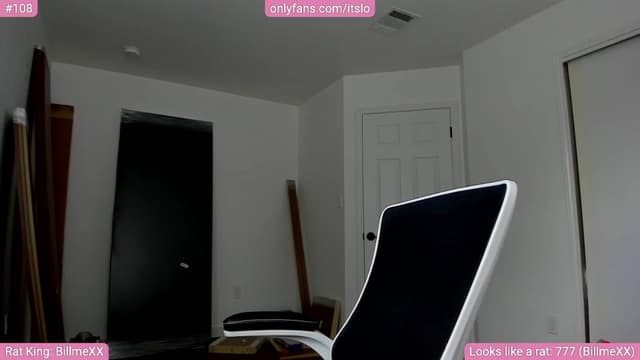 Gallery image thumbnail from ItsLo's myfreecams stream on, 06/12/2024, 20:11 image 7 of 20