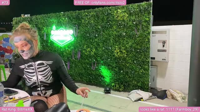 Gallery image thumbnail from ItsLo's myfreecams stream on, 10/09/2025, 05:16 image 14 of 20