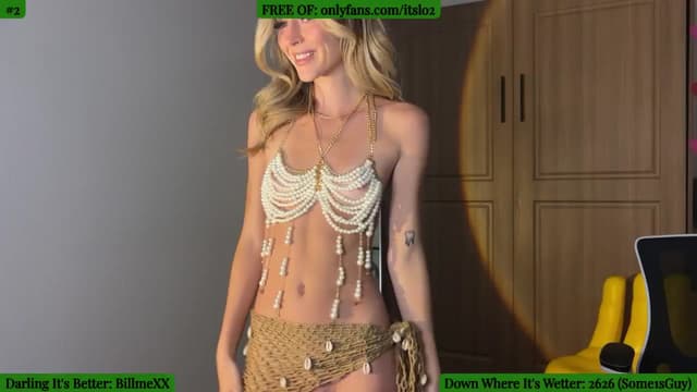Gallery image thumbnail from ItsLo's myfreecams stream on, 03/08/2026, 01:20 image 6 of 20