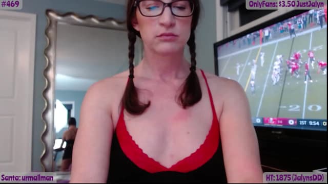 Gallery image thumbnail from Jalyn's myfreecams stream on, 12/06/2022, 01:54 image 17 of 20