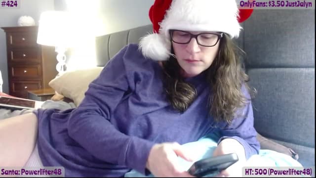 Gallery image thumbnail from Jalyn's myfreecams stream on, 12/24/2022, 24:04 image 10 of 20