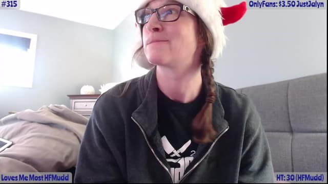 Gallery image thumbnail from Jalyn's myfreecams stream on, 12/28/2022, 21:29 image 9 of 20