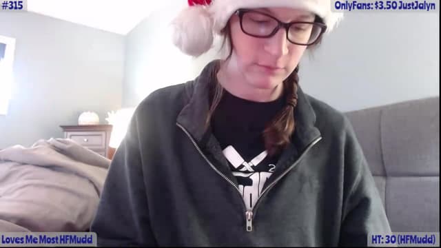 Gallery image thumbnail from Jalyn's myfreecams stream on, 12/28/2022, 21:29 image 17 of 20