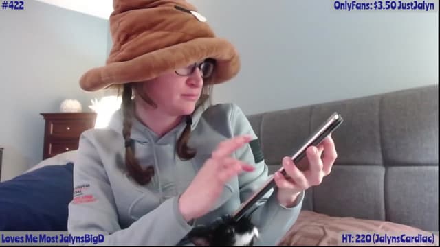 Gallery image thumbnail from Jalyn's myfreecams stream on, 01/06/2023, 01:24 image 4 of 20