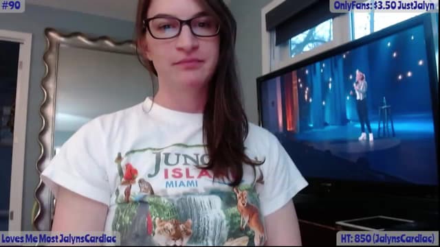 Gallery image thumbnail from Jalyn's myfreecams stream on, 02/13/2023, 23:39 image 18 of 20