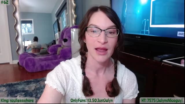 Gallery image thumbnail from Jalyn's myfreecams stream on, 03/31/2023, 23:54 image 6 of 20