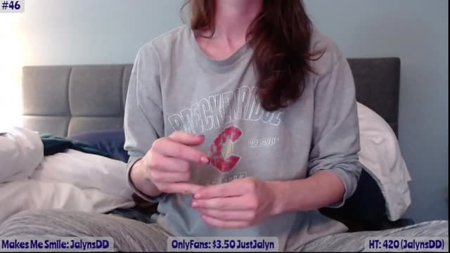 Gallery image thumbnail from Jalyn's myfreecams stream on, 04/16/2023, 14:04 image 17 of 20