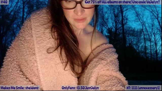 Gallery image thumbnail from Jalyn's myfreecams stream on, 04/29/2023, 01:36 image 12 of 20