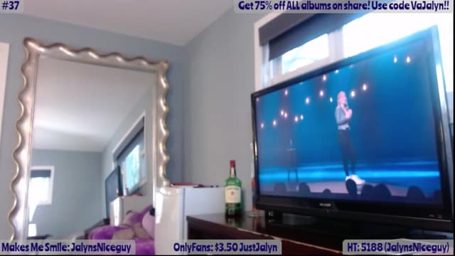 Gallery image thumbnail from Jalyn's myfreecams stream on, 04/30/2023, 24:56 image 8 of 20
