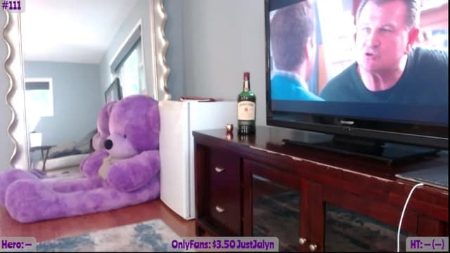 Gallery image thumbnail from Jalyn's myfreecams stream on, 06/07/2023, 24:11 image 5 of 20