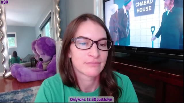Gallery image thumbnail from Jalyn's myfreecams stream on, 07/01/2023, 16:57 image 14 of 20