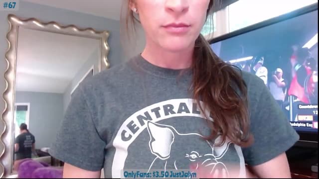Gallery image thumbnail from Jalyn's myfreecams stream on, 08/17/2023, 23:52 image 10 of 20