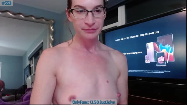 Gallery image thumbnail from Jalyn's myfreecams stream on, 09/13/2023, 01:22 image 12 of 20