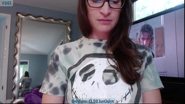 Gallery image thumbnail from Jalyn's myfreecams stream on, 09/22/2023, 21:38 image 3 of 20