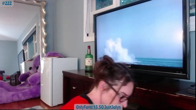 Gallery image thumbnail from Jalyn's myfreecams stream on, 09/26/2023, 23:38 image 16 of 20