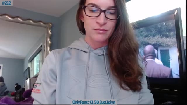 Gallery image thumbnail from Jalyn's myfreecams stream on, 09/29/2023, 24:08 image 2 of 20