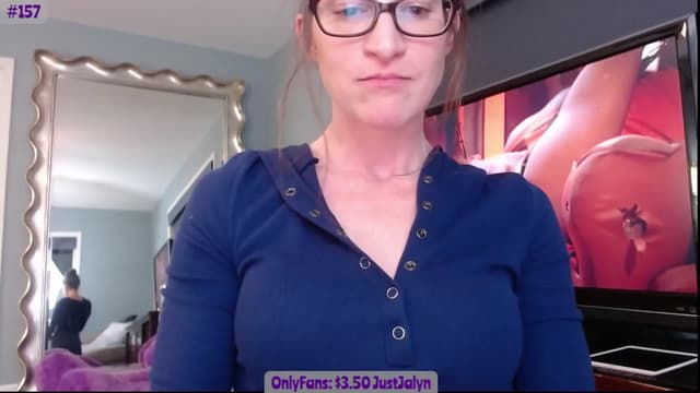 Gallery image thumbnail from Jalyn's myfreecams stream on, 10/04/2023, 01:58 image 6 of 20