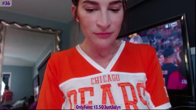 Gallery image thumbnail from Jalyn's myfreecams stream on, 10/06/2023, 24:09 image 11 of 20