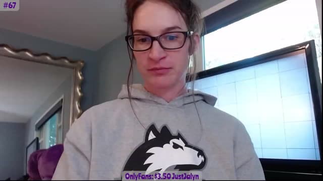Gallery image thumbnail from Jalyn's myfreecams stream on, 10/09/2023, 23:10 image 6 of 20