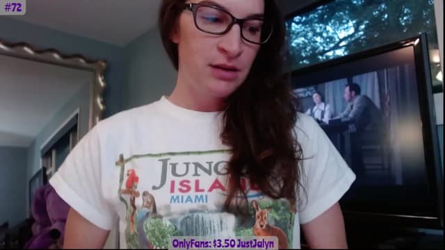 Gallery image thumbnail from Jalyn's myfreecams stream on, 10/10/2023, 23:40 image 17 of 20