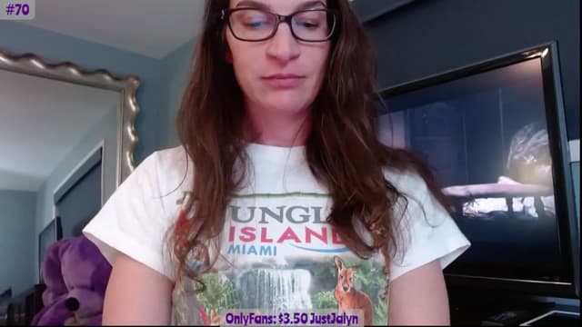 Gallery image thumbnail from Jalyn's myfreecams stream on, 10/11/2023, 24:23 image 13 of 20