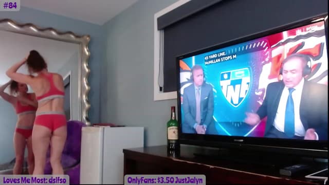 Gallery image thumbnail from Jalyn's myfreecams stream on, 10/13/2023, 01:52 image 19 of 20