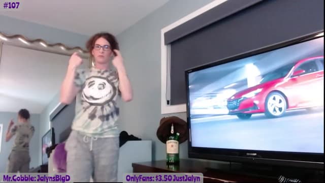 Gallery image thumbnail from Jalyn's myfreecams stream on, 11/07/2023, 23:17 image 14 of 20