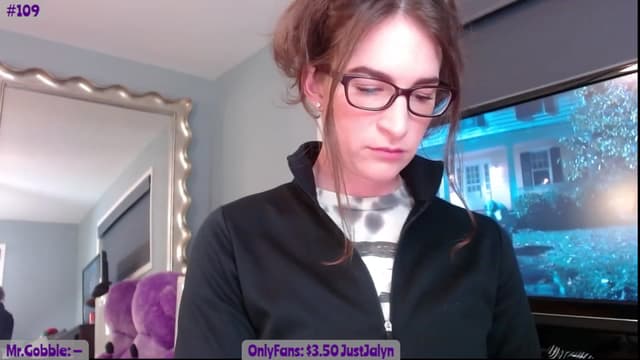 Gallery image thumbnail from Jalyn's myfreecams stream on, 11/07/2023, 23:17 image 5 of 20