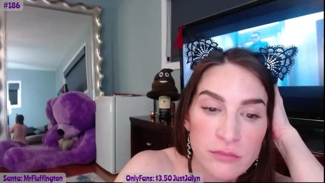 Gallery image thumbnail from Jalyn's myfreecams stream on, 12/05/2023, 03:49 image 5 of 20