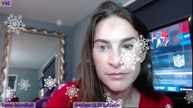 Gallery image thumbnail from Jalyn's myfreecams stream on, 12/11/2023, 01:18 image 18 of 20
