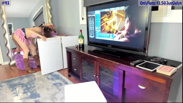 Gallery image thumbnail from Jalyn's myfreecams stream on, 10/05/2024, 24:39 image 12 of 20