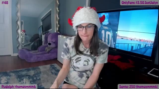 Gallery image thumbnail from Jalyn's myfreecams stream on, 12/06/2024, 02:33 image 7 of 20