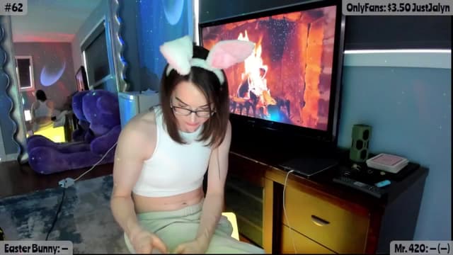 Gallery image thumbnail from Jalyn's myfreecams stream on, 04/20/2025, 18:14 image 3 of 20