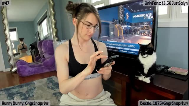 Gallery image thumbnail from Jalyn's myfreecams stream on, 04/26/2025, 23:23 image 17 of 20