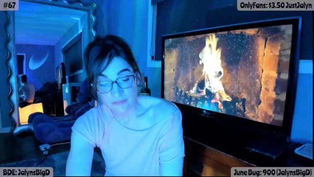 Gallery image thumbnail from Jalyn's myfreecams stream on, 06/14/2025, 24:03 image 16 of 20