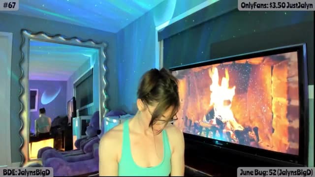 Gallery image thumbnail from Jalyn's myfreecams stream on, 06/14/2025, 24:03 image 13 of 20