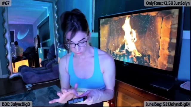 Gallery image thumbnail from Jalyn's myfreecams stream on, 06/14/2025, 24:03 image 12 of 20