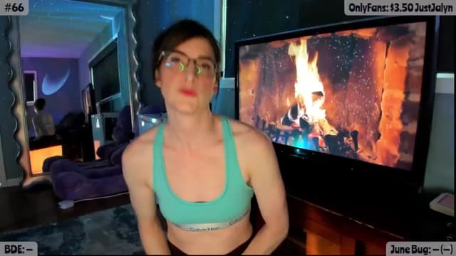 Gallery image thumbnail from Jalyn's myfreecams stream on, 06/14/2025, 24:03 image 1 of 20