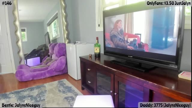 Gallery image thumbnail from Jalyn's myfreecams stream on, 08/15/2025, 22:59 image 14 of 20