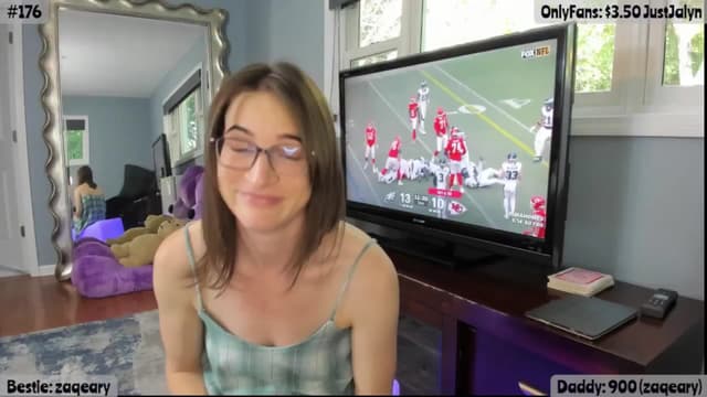 Gallery image thumbnail from Jalyn's myfreecams stream on, 09/14/2025, 22:20 image 1 of 20